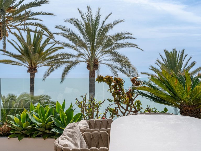 Apartment for Sale in The Golden Mile, Malaga 3