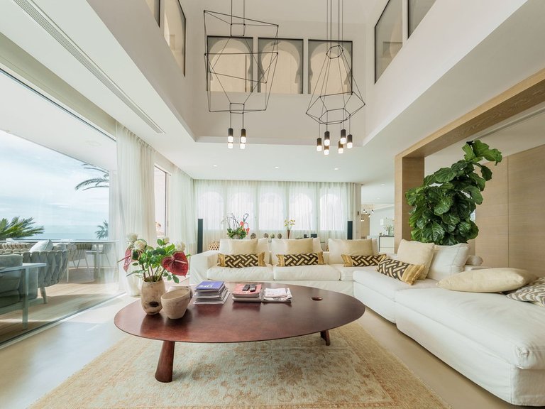 Apartment for Sale in The Golden Mile, Malaga 5