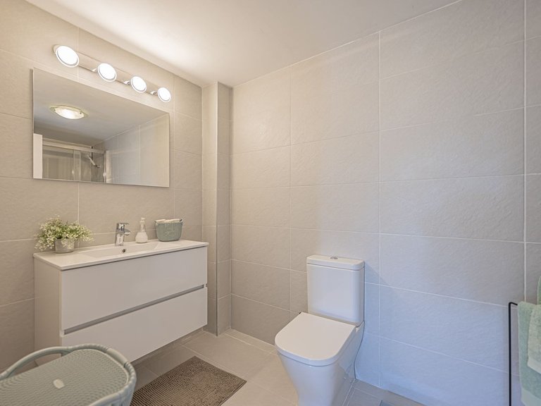Apartment for Sale in Benahavís, Malaga 35