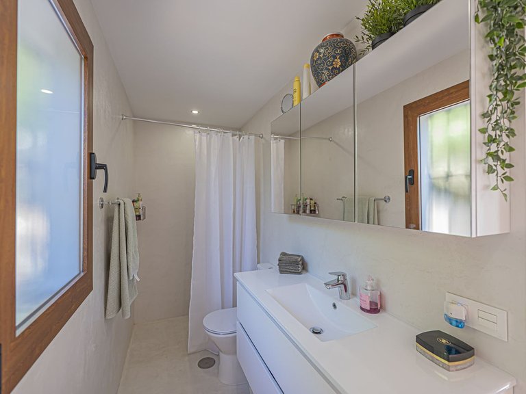 Apartment for Sale in Benahavís, Malaga 38