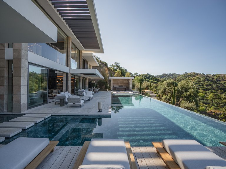 Villa for Sale in La Zagaleta, Malaga 1