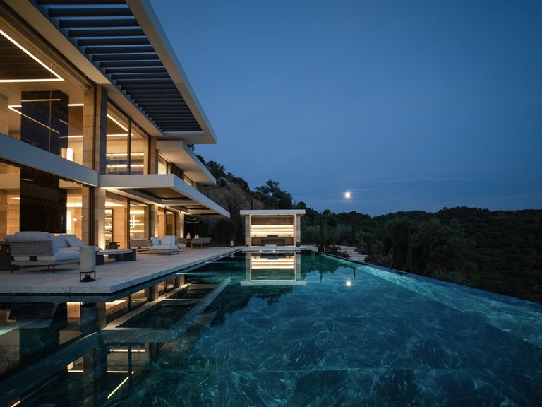 Villa for Sale in La Zagaleta, Malaga 18