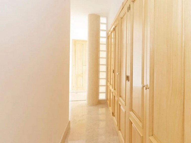 Villa for Sale in Los Almendros, Malaga 39