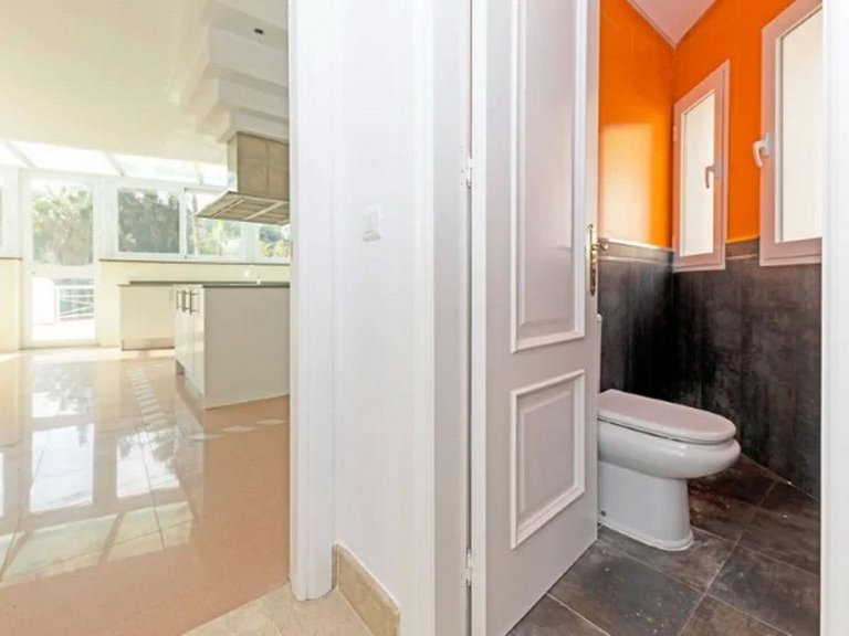 Villa for Sale in Los Almendros, Malaga 47