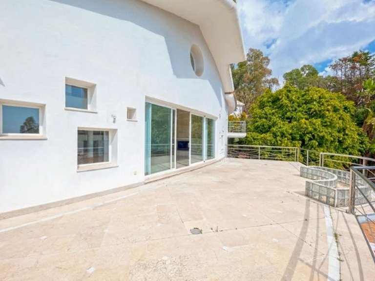 Villa for Sale in Los Almendros, Malaga 63