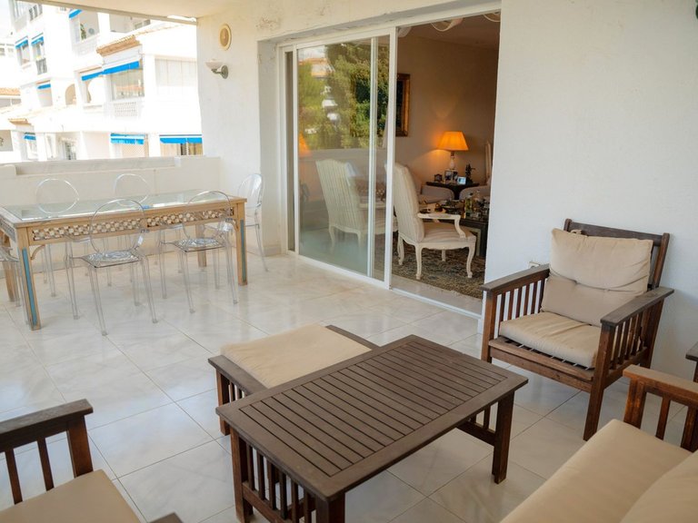 Apartment for Sale in Puerto Banús, Malaga 10