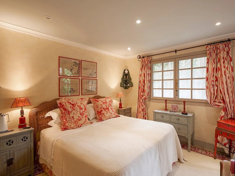 Villa for Sale in Sotogrande, Cadiz 24