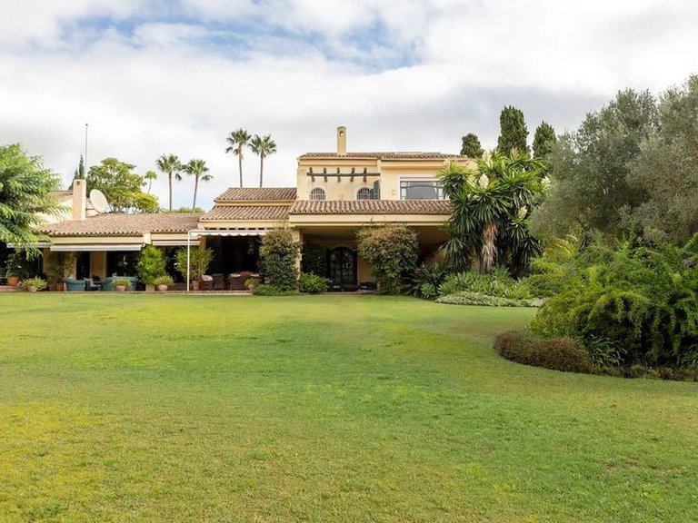 Villa for Sale in Sotogrande, Cadiz 44
