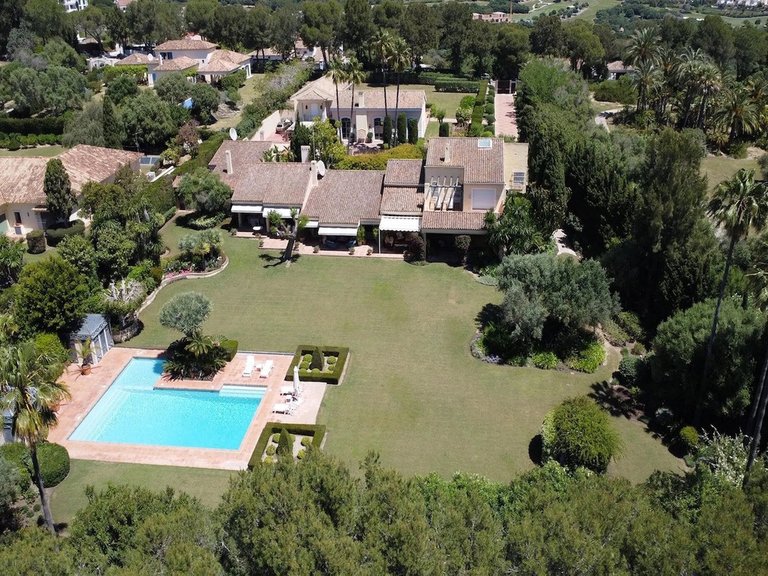 Villa for Sale in Sotogrande, Cadiz 45