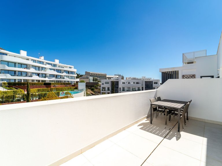 Apartment for Sale in Fuengirola, Malaga 31