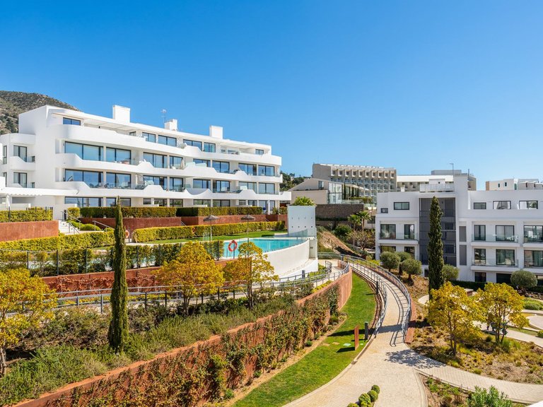 Apartment for Sale in Fuengirola, Malaga 32
