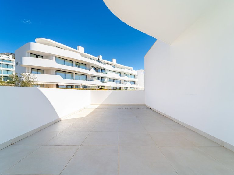 Apartment for Sale in Fuengirola, Malaga 35