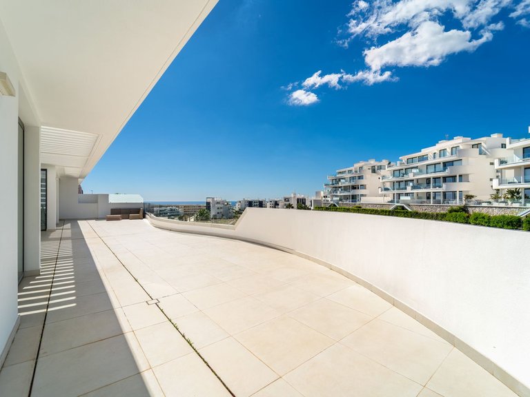 Apartment for Sale in Fuengirola, Malaga 37