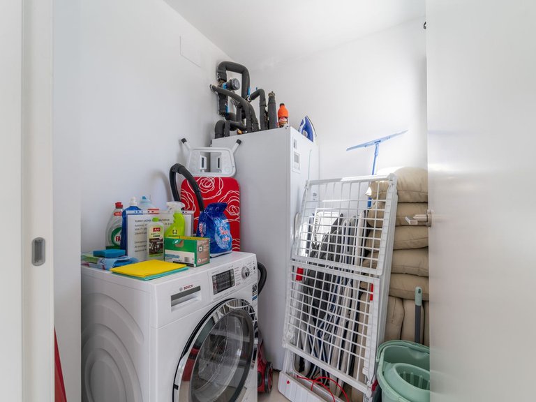 Apartment for Sale in Fuengirola, Malaga 39