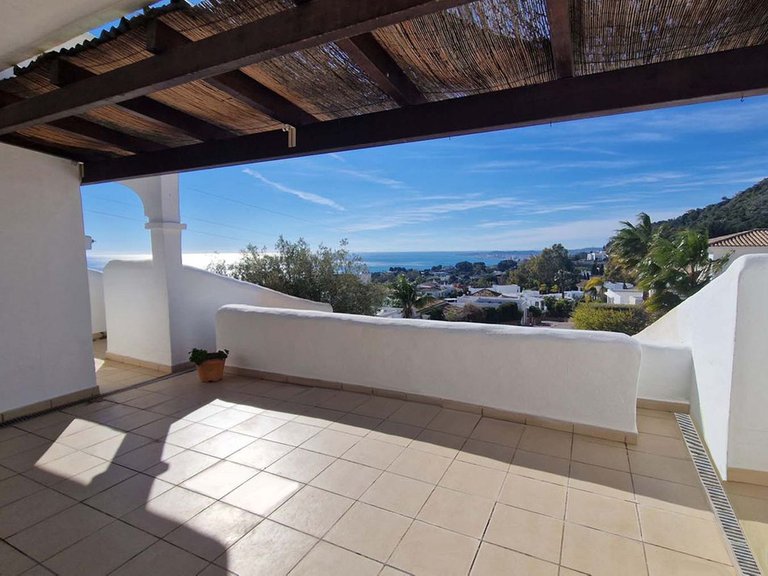 Apartment for Sale in Benalmadena Costa, Malaga 1