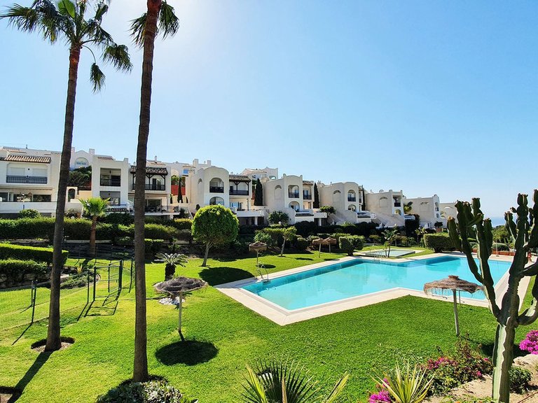 Apartment for Sale in Benalmadena Costa, Malaga 20
