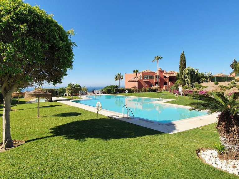 Apartment for Sale in Benalmadena Costa, Malaga 22
