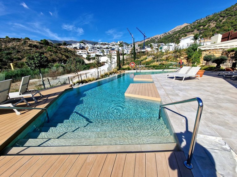 Apartment for Sale in Higueron, Malaga 1