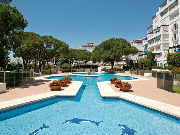 Apartment for Sale in Puerto Banús, Malaga 22