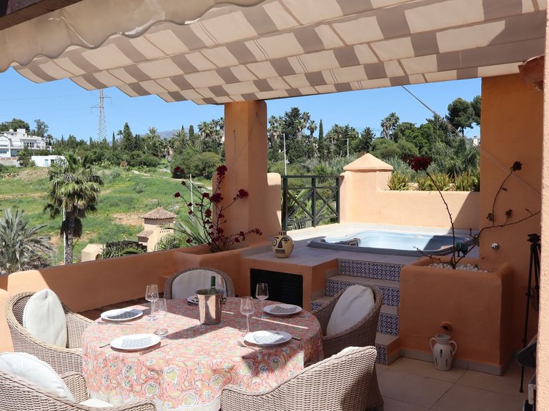 Apartment for Sale in Atalaya, Malaga 15