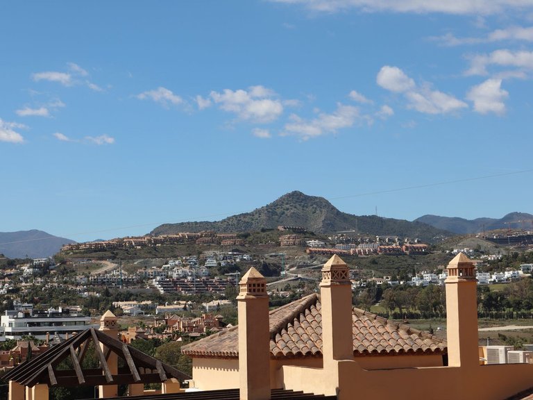 Apartment for Sale in Atalaya, Malaga 3