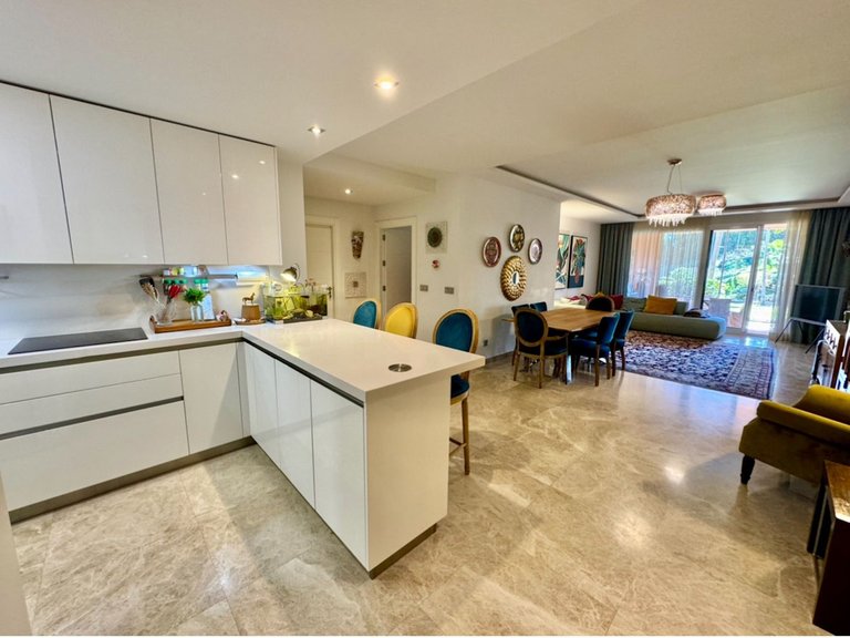Apartment for Sale in Marbella, Malaga 2