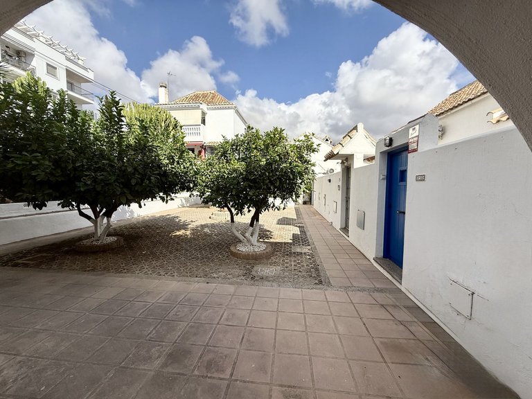 Villa for Sale in Mijas Golf, Malaga 3