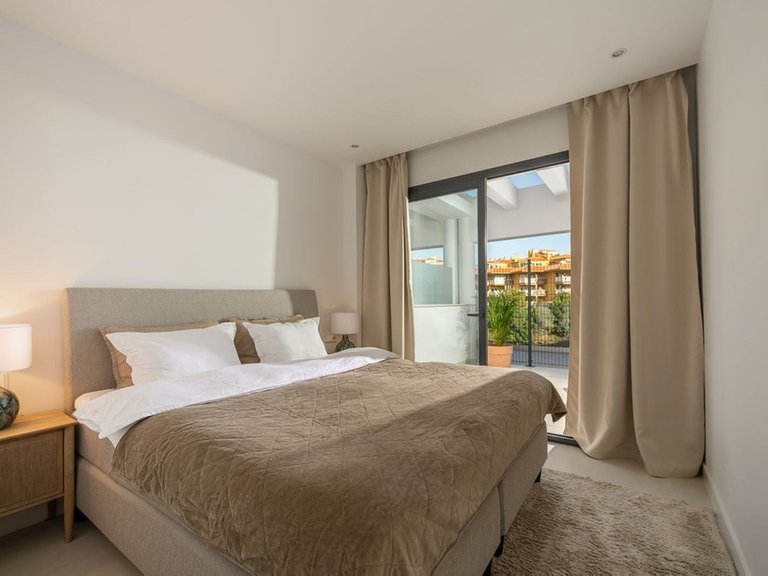 Apartment for Sale in Fuengirola, Malaga 14