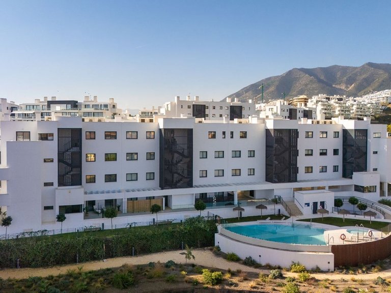 Apartment for Sale in Fuengirola, Malaga 18