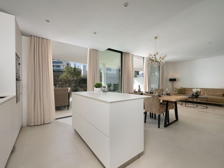 Apartment for Sale in Fuengirola, Malaga 5