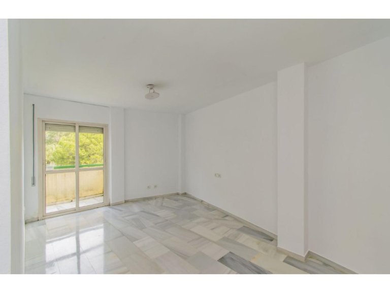 Apartment for Sale in Marbella, Malaga 14