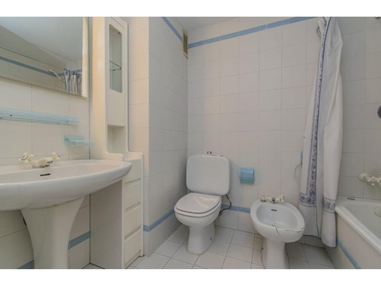 Apartment for Sale in Marbella, Malaga 15