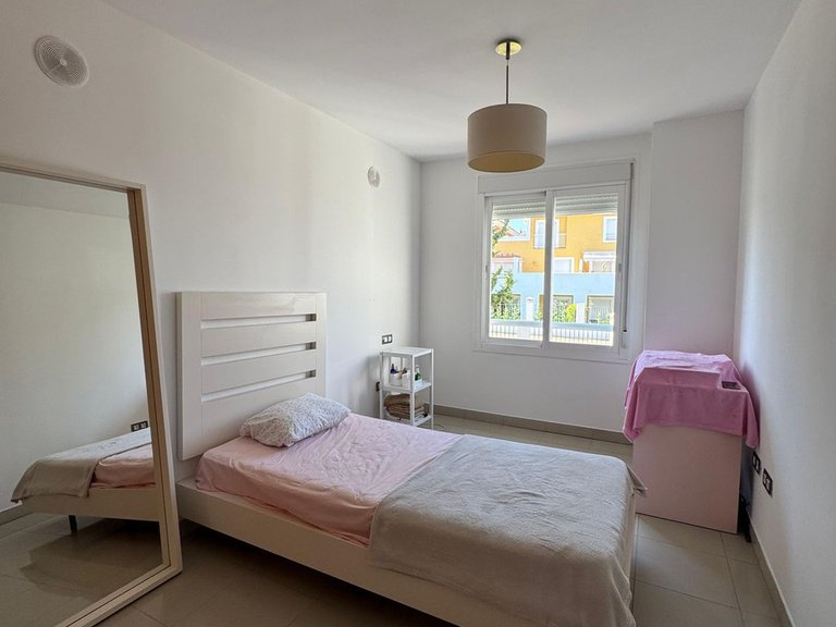 Villa for Sale in El Paraiso, Malaga 5