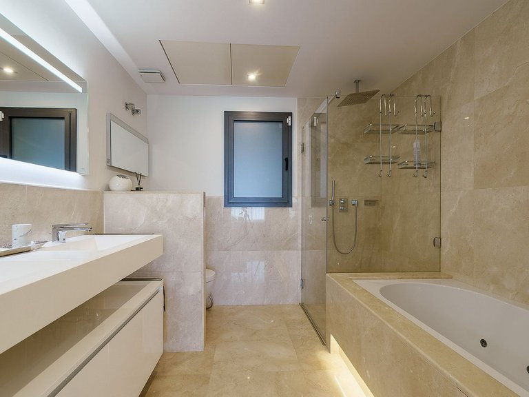 Apartment for Sale in Estepona, Malaga 12