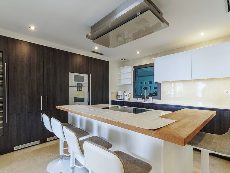 Apartment for Sale in Estepona, Malaga 8