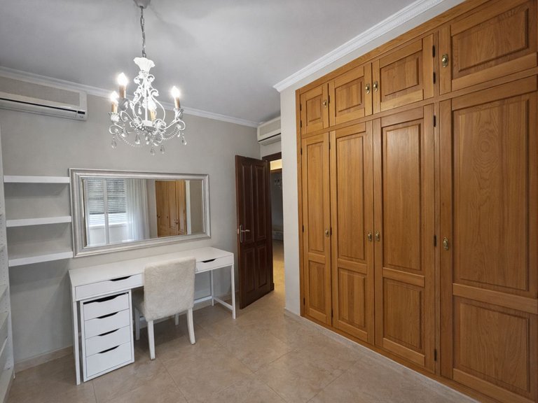 Villa for Sale in San Pedro De Alcántara, Malaga 14