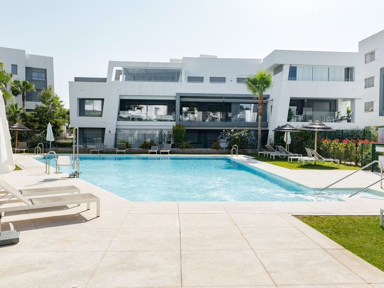 Apartment for Sale in Estepona, Malaga 1