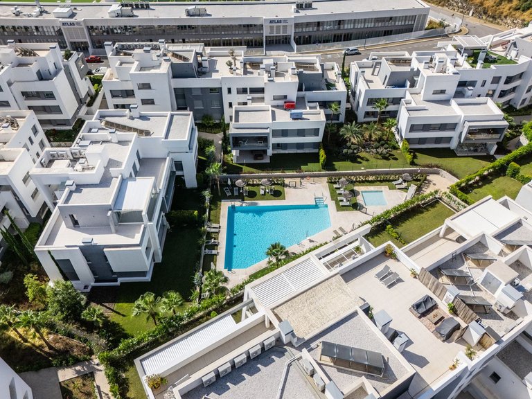 Apartment for Sale in Estepona, Malaga 32
