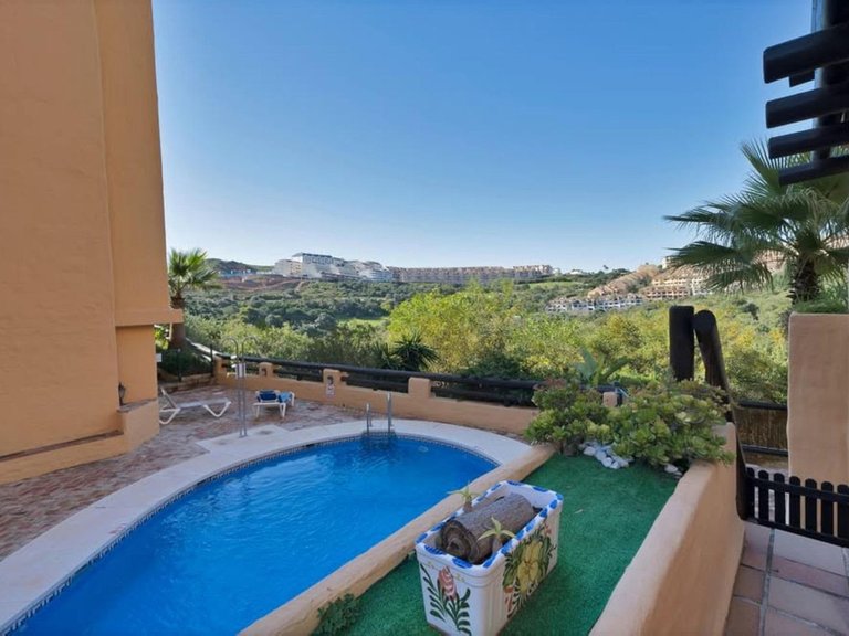 Apartment for Sale in La Duquesa, Malaga 10