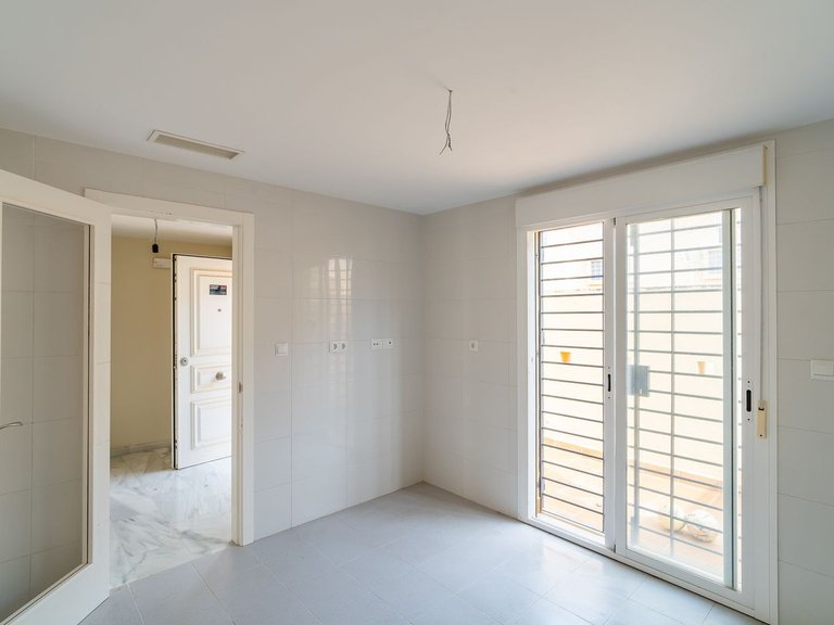 Villa for Sale in Calahonda, Malaga 17