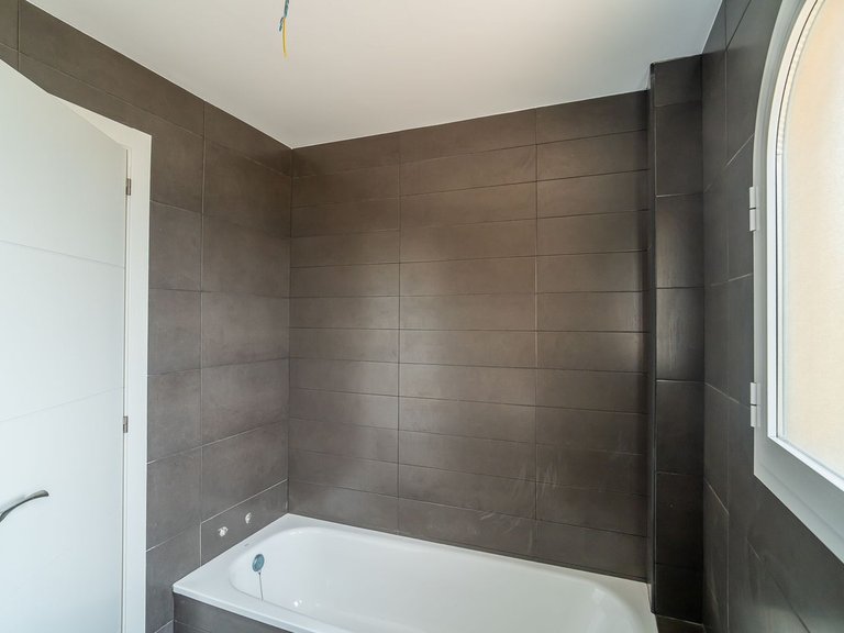 Villa for Sale in Calahonda, Malaga 26