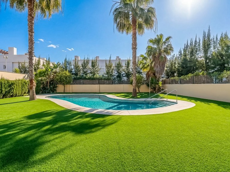 Villa for Sale in Calahonda, Malaga 3