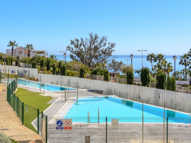 Apartment for Sale in Torrequebrada, Malaga 10