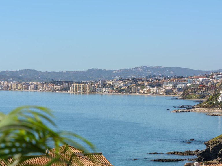 Apartment for Sale in Torrequebrada, Malaga 2