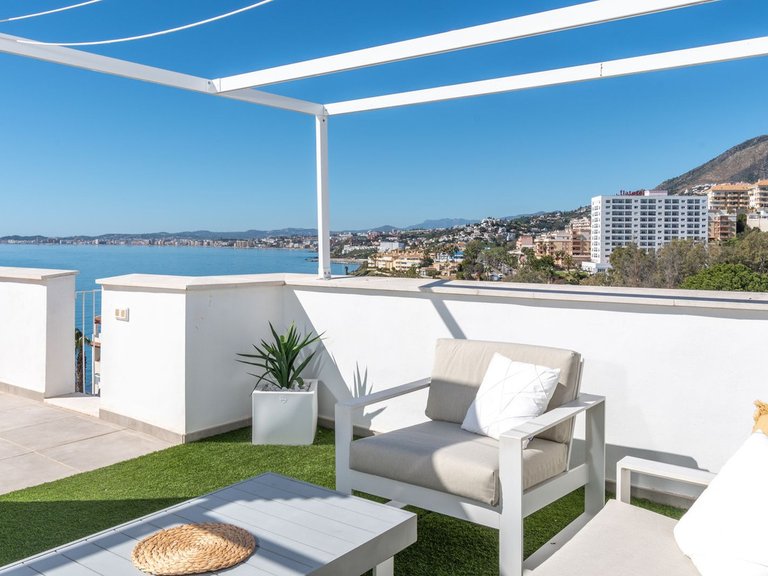 Apartment for Sale in Torrequebrada, Malaga 3
