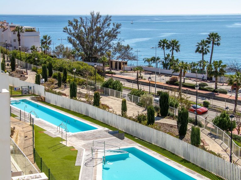 Apartment for Sale in Torrequebrada, Malaga 30