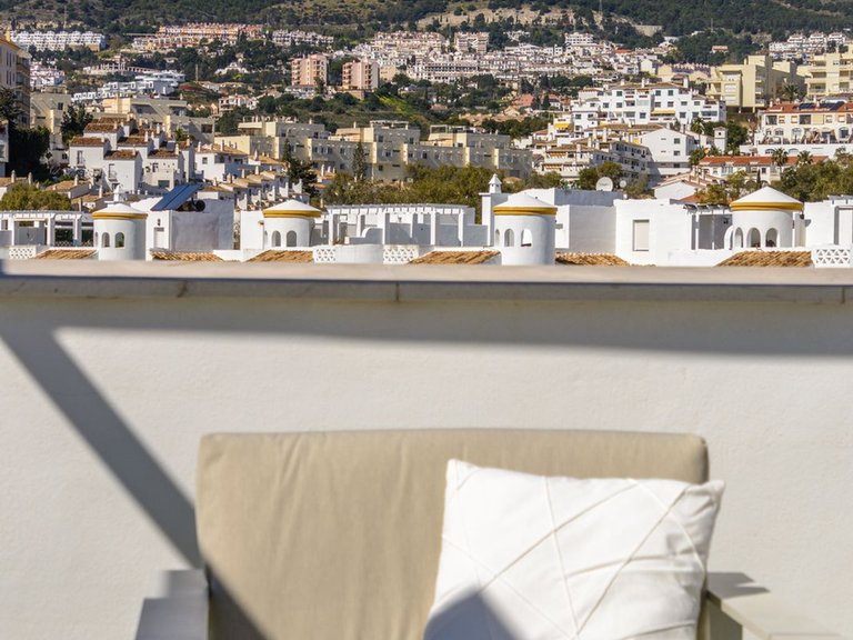 Apartment for Sale in Torrequebrada, Malaga 31
