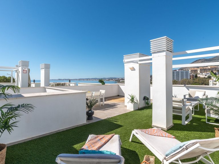 Apartment for Sale in Torrequebrada, Malaga 5
