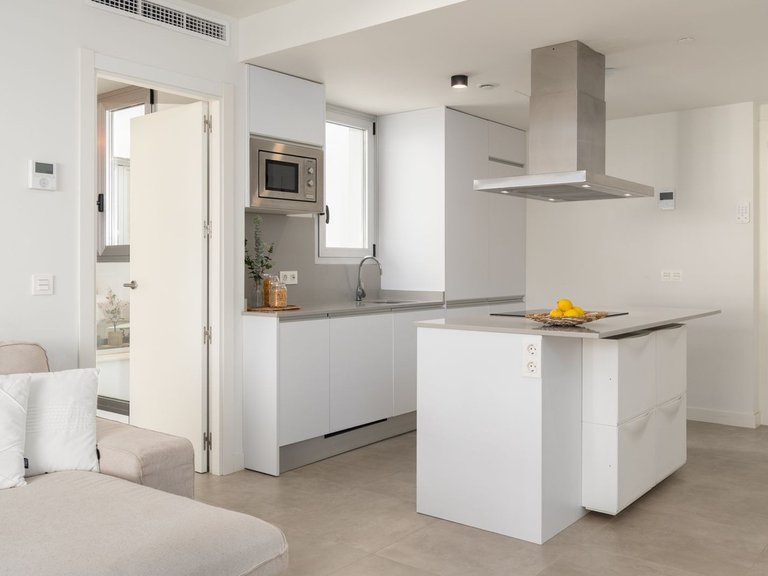Apartment for Sale in Torrequebrada, Malaga 7