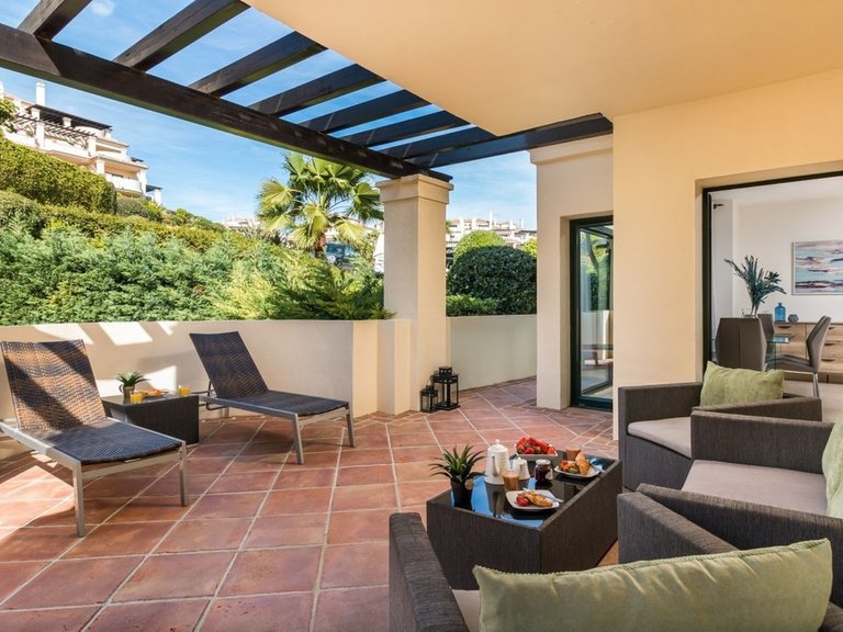 Apartment for Sale in Benahavís, Malaga 11